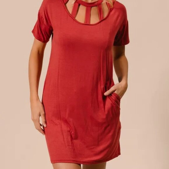 ✨NWT BiBi Front Cutout Mini Tee Dress with Pockets - Picture 1 of 11